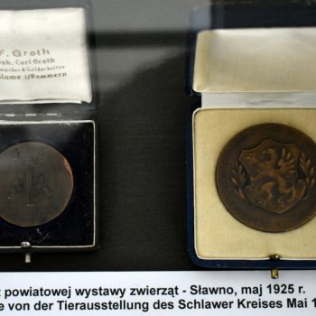 Medale z powiatowej wystawy zwierząt - Sławno 1925
